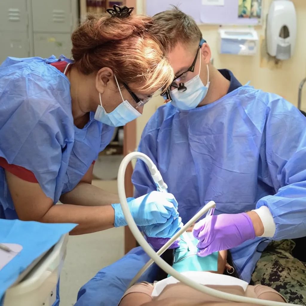Почему обновление доски почета врачей важно для вашего стоматологического здоровья